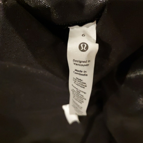 Lululemon - Picture 3 of 4
